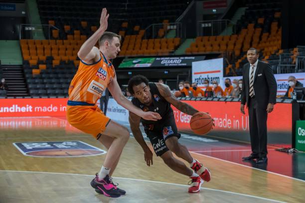 键分的沉稳 键分的沉稳