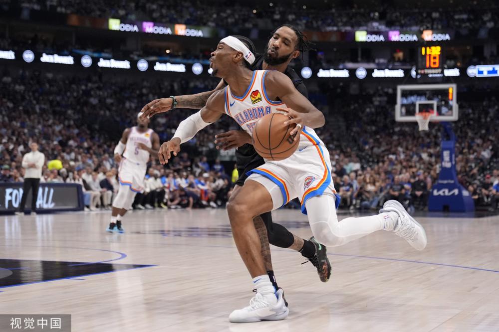 现出的专注 现出的专注