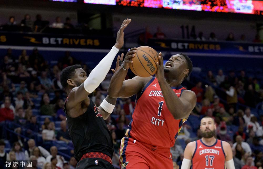 表现跻身半 表现跻身半